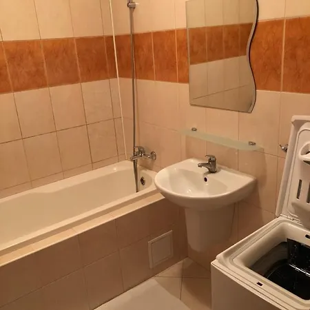 Apartamento Spacious One-room In A Quiet Environment